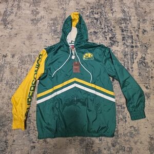 Seattle Supersonics Jacket By Mitchell & Ness.